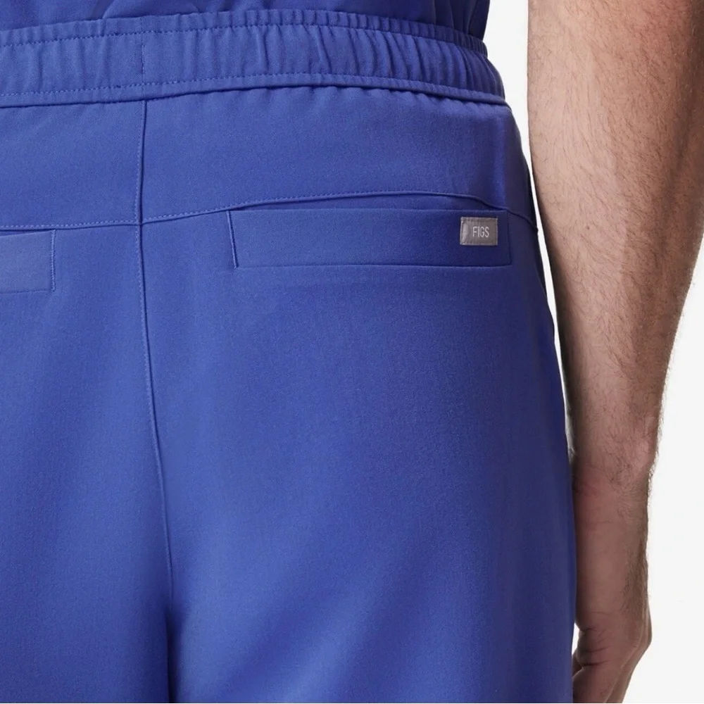 Figs Men's Tansen Jogger in Denim Blue Size Medium Scrubs Medical Nursing